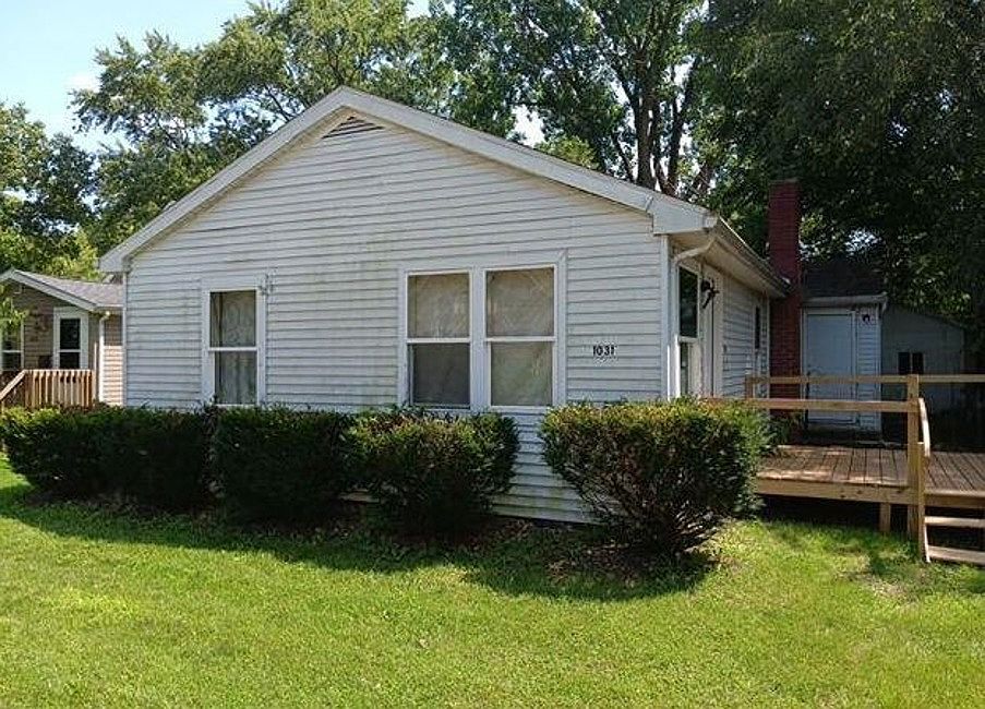 1st image of 1031 Taylor St
