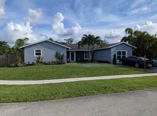 10918 Winding Creek Way, Boca Raton, FL 33428