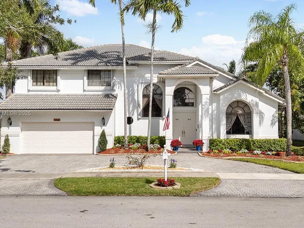 1206 NW 180th Ave, Pembroke Pines, FL 33029