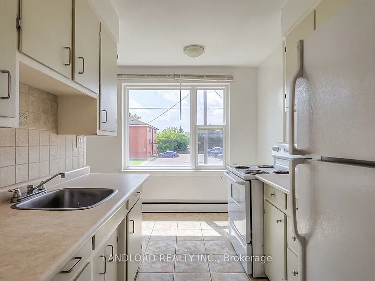 111 Craydon Rd #204 — Photo 7
