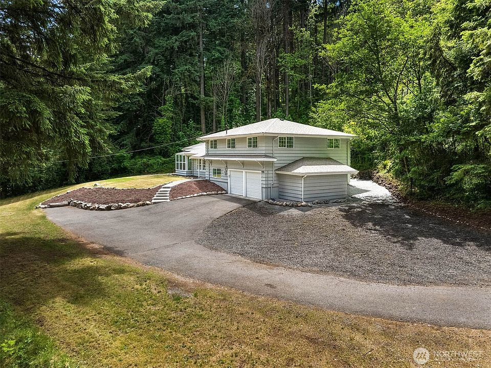 1st image of 1806 39th Avenue SE