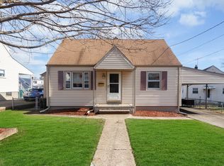 136 Ploch Rd, Clifton, NJ 07013