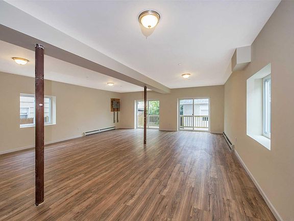2nd image of 258 W Chester St #1