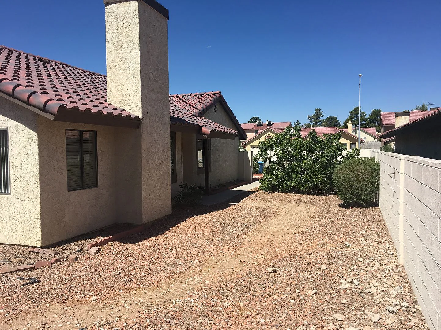Remodeled single story 3 br Spring Valley home — Photo 4