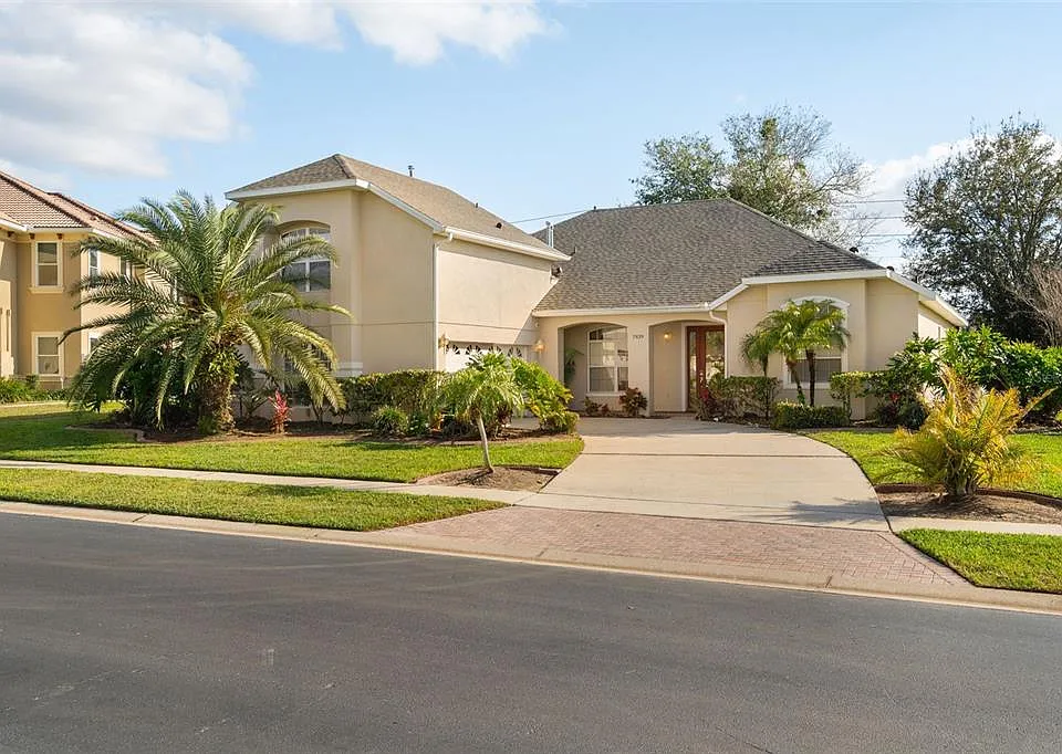 7939 Sea Pearl Cir