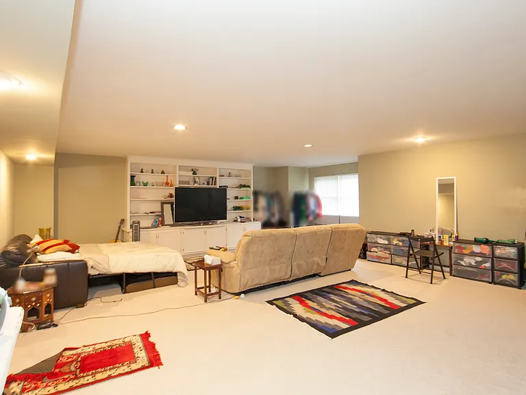 12 McManus Ct — Photo 15