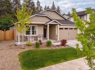 20417 SE Senden Ln, Bend, OR 97702