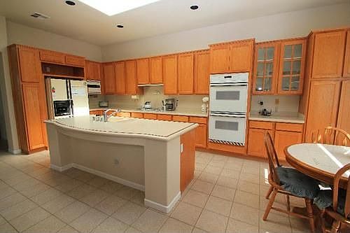 3rd image of 5310 Edgewood Dr
