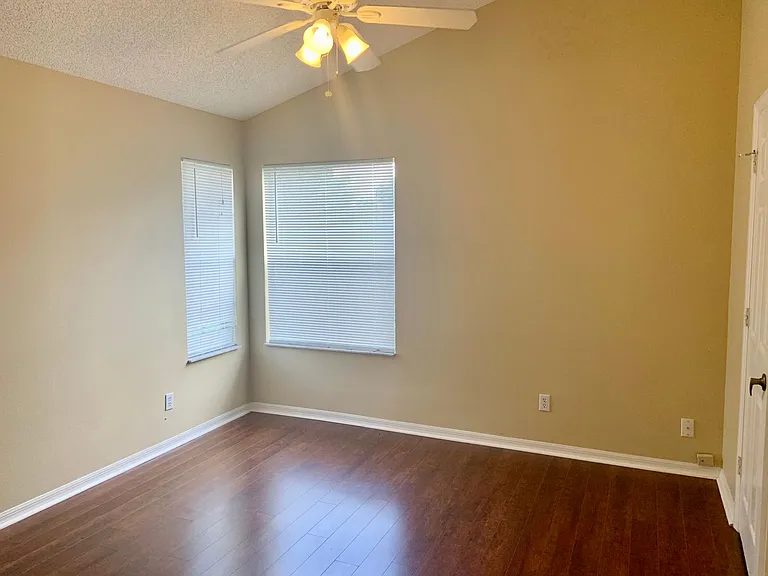 3878 Kingston Oaks Cv — Photo 13