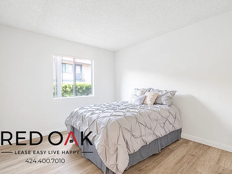 6601 Victoria Ave #355 — Photo 6