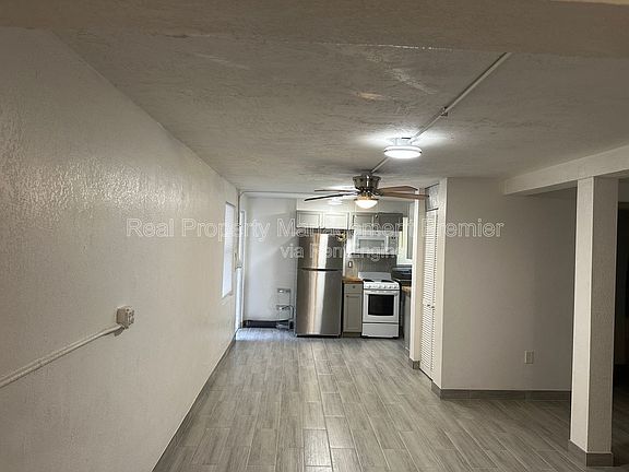 4th image of 1411 SW 24th Ct