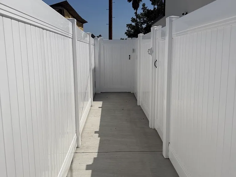 10834 Stagg St — Photo 13