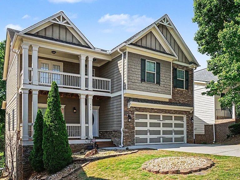 333 Summit Village Dr — Photo 17