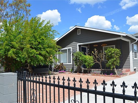 2nd image of 3135 La Clede Ave