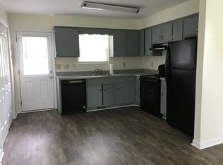 1247 Substation Rd, Pleasant View, TN 37146