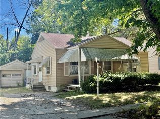 2039 E Whitmer St, Decatur, IL 62521