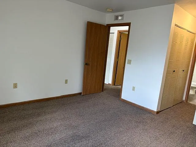 2431 Park Ln #2431 — Photo 8