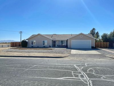 13685 Sierra Rd, Victorville, CA, 92392