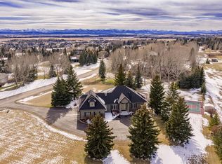 3 E Spring Meadows Ln, Rocky View County, AB T3Z 3L7
