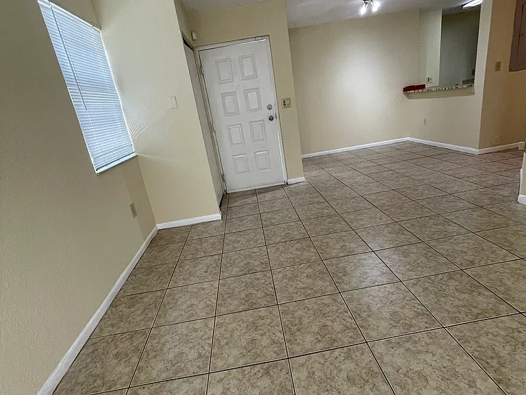 2881 N Oakland Forest Dr #102 — Photo 5