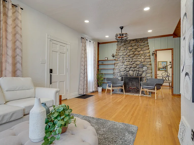 5991 Hellman Ave — Photo 19