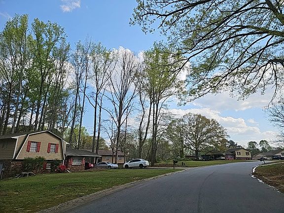 4th image of 475 Valenti Ct