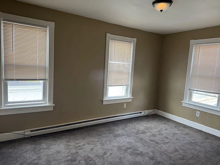 210 James Street — Photo 12