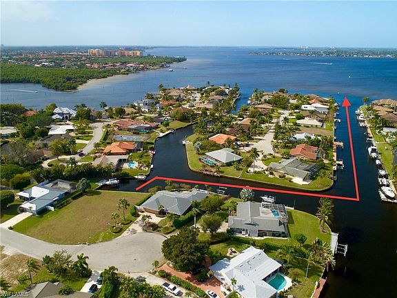 2nd image of 6576 Sand Spur Ln