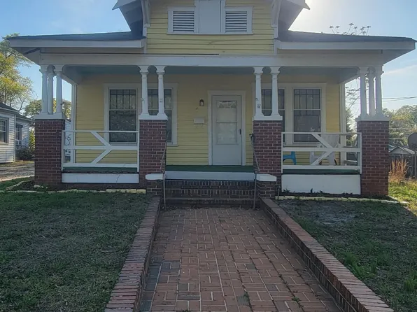 2046 Carolina Beach Road, Wilmington, NC 28401