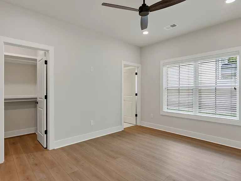 344 S Walnut Ave — Photo 17