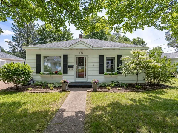821 GRAVES AVENUE, Wausau, WI 54403
