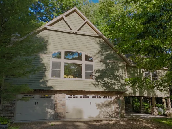 5488 N Red Maple St, Irons, MI 49644