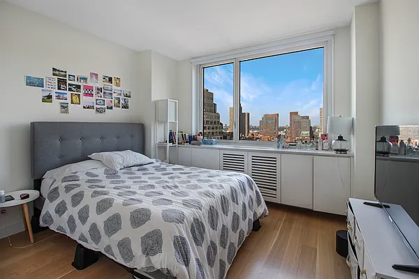 Rented by Compass | media 11