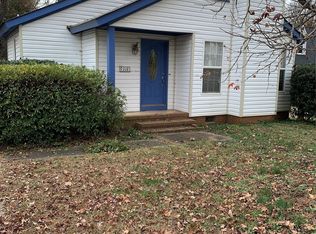 9318 Winter Elm Ln, Charlotte, NC 28227