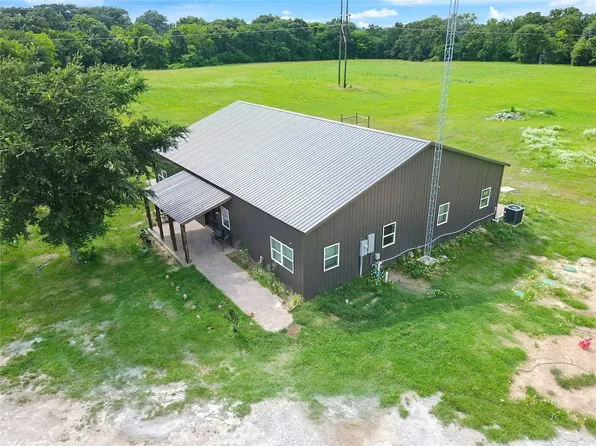 2385 Rs County Rd #3150, Emory, TX 75440