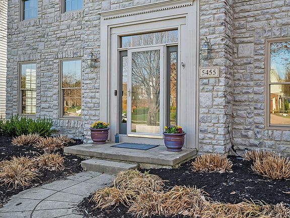 3rd image of 5455 Fawnbrook Ln