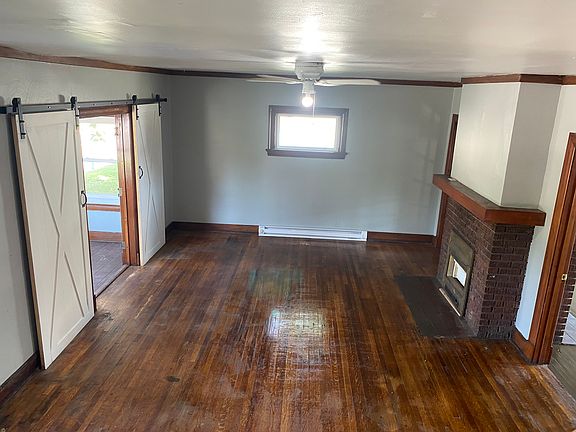 5th image of 1151 N Main St #A