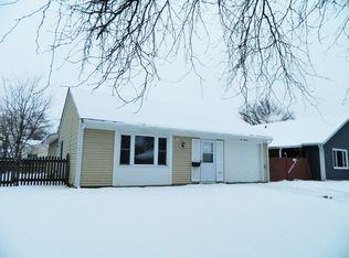 113 Braeburn Dr, Montgomery, IL 60538