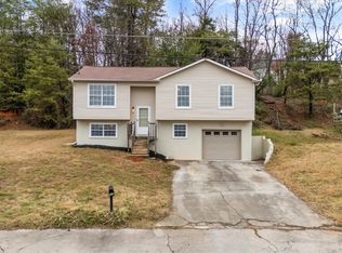 3417 Ben Alder Ln, Knoxville, TN 37931