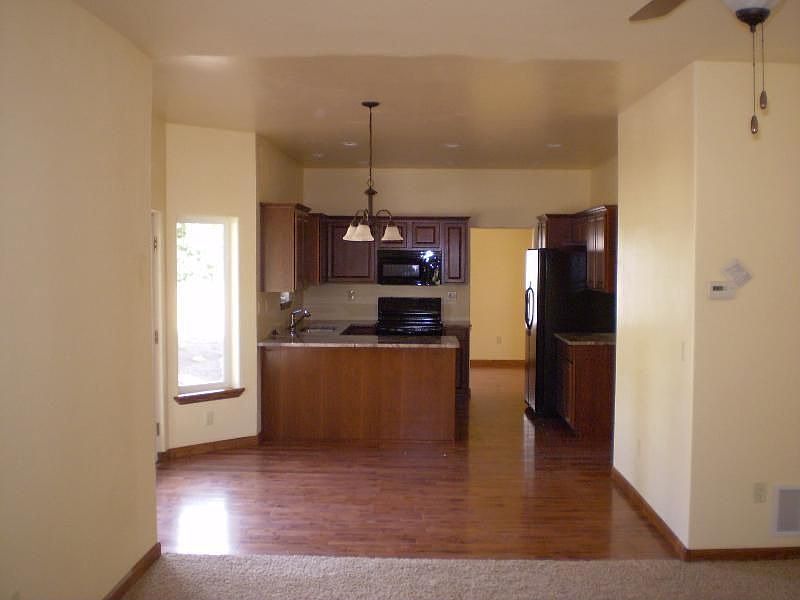1st image of 610 N 16th St