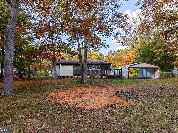 5th image of 158 Bentwood Dr