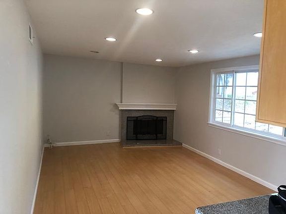 3rd image of 21629 Birch Hill Dr