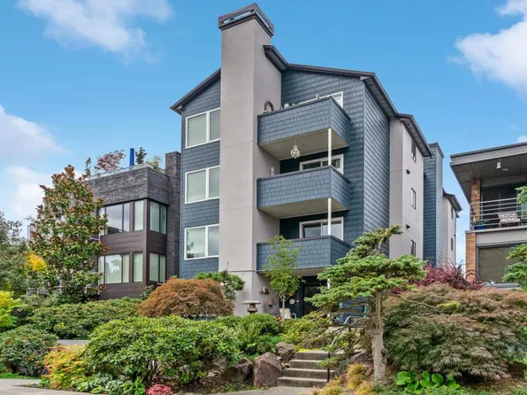 1615 43rd Ave E APT 302, Seattle, WA 98112