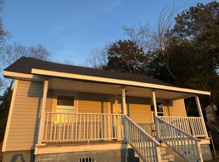 2104 Rosehill Rd, Fayetteville, NC 28301