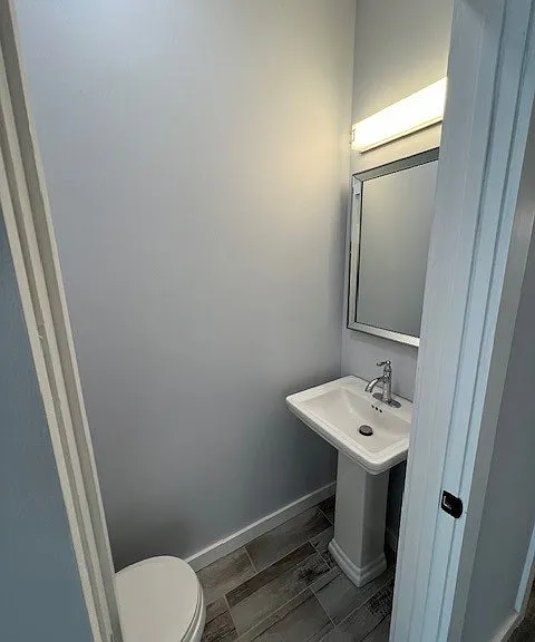 1819 S Laflin St #2 — Photo 8