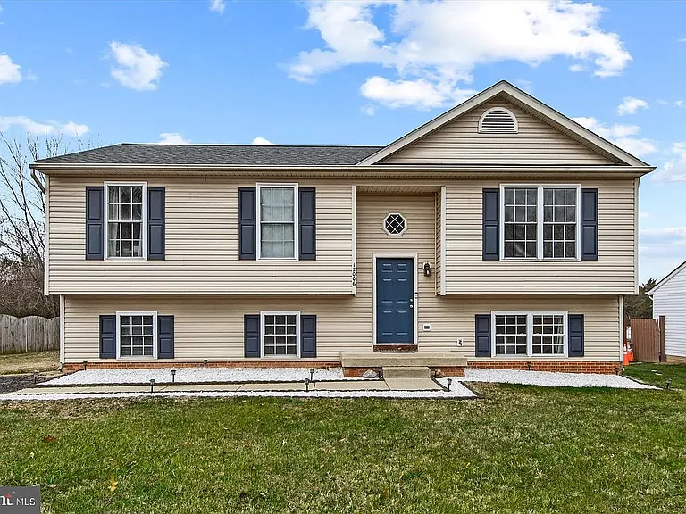 12006 Falcon Ridge Dr — Photo 13