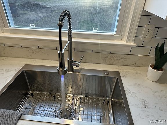 5th image of 8600 Windingrun Ln