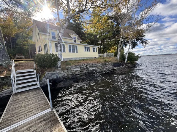 120 Orchid Lane, Sidney, ME 04330