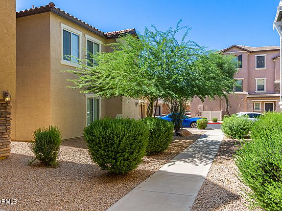 4th image of 34739 N 30TH Avenue