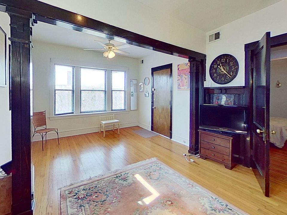 1st image of 2917 N Mildred Ave #3